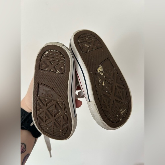 Toddler High Top Converse White Size 5 - Picture 7 of 8